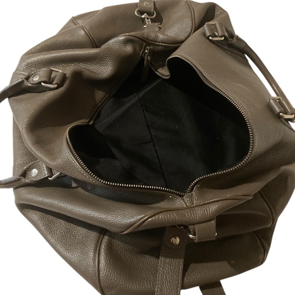 Doucal’s 1973 Men's Leather Duffel Overnight Bag - Picture 4 of 10